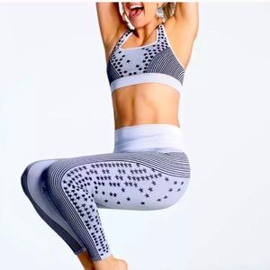 Fabletics high waisted seamless star legging set